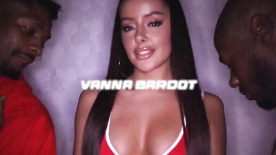 Exquisite babes are getting their cunts drilled in this orgy