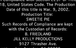 aria  noir &  lezley  zen -  sweetie