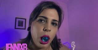 Masturbate with me and my cute butt plug