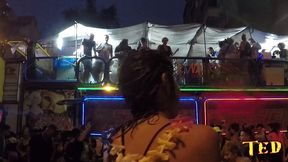 o carnaval da rua augusta - tudo que rolou e a televisao nao mostrou a putaria e a farra nas ruas - carolina carioca - mirella mansur - binho ted