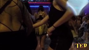 o carnaval da rua augusta - tudo que rolou e a televisao nao mostrou a putaria e a farra nas ruas - carolina carioca - mirella mansur - binho ted
