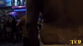 o carnaval da rua augusta - tudo que rolou e a televisao nao mostrou a putaria e a farra nas ruas - carolina carioca - mirella mansur - binho ted