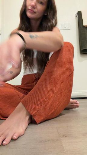 Dildo Foot job