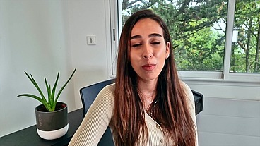 A Salon-de-Provence (13), Camila, 21ans, voyage !