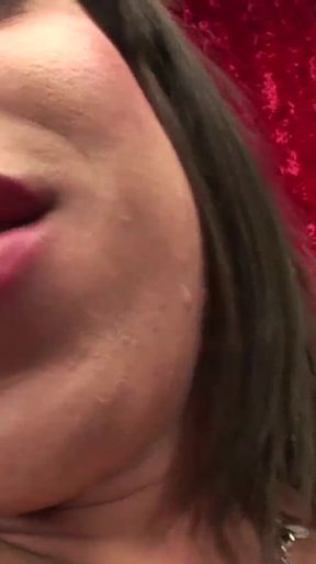 Big tits tranny Walleska Wisiley anal fucks nasty man on the bed