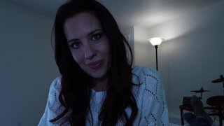 Stepmom masturbates and seduces, doesn't miss a beat