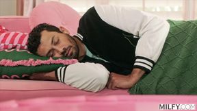 MILFY Dream mom Alexis sucks college stud&#039;s cock dry