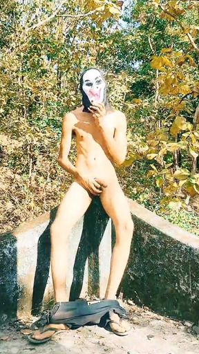 Forest Nude Rub Dick
