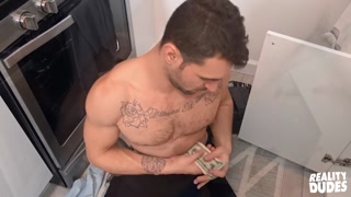 REALITY DUDES - I Paid Ian Greene To Jack Me, Suck Me, And Take My Load After Flashing His Crack