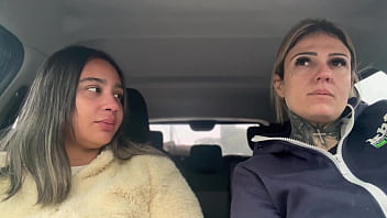 A woman who runs a ride-hailing app picks up a wheelchair user at Sé station. She doesn't have the money to pay for the ride! And she lets herself be sucked off after peeing as payment!