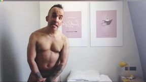 Latest Solo Cam (July 19 ) Horny Fucker with a Big Ass in London