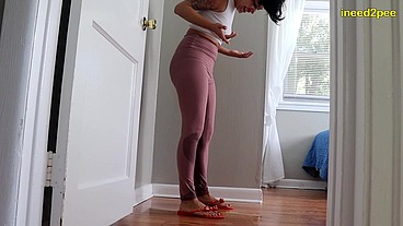 Sushii does activities and pees sexy yoga pants