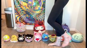 Plushie Stomp - Size 16 feet stomping plush toy collection