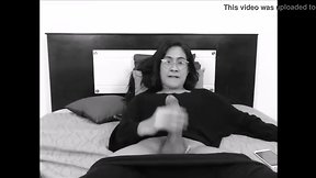 Colombian she-male monster load live on webcam -