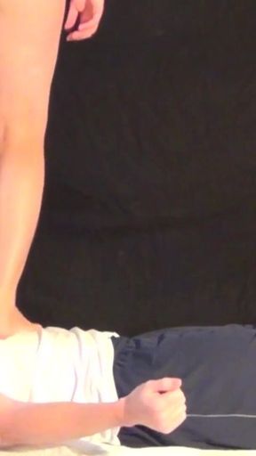 Felicity squashing & jiggling