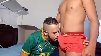 mamando pauzudo do pau grosso do cafu&ccedil_u