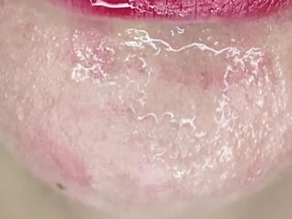 Faceless fetish doll drooling / Lipstease / ASMR