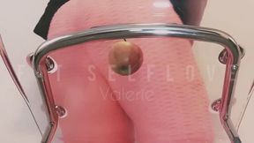 Giantess Buttcrush & Foodcrush – Ground POV Under My Massive Ass (Apple Crushing Domination)