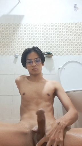 Asian teen boy horny and masturbate until cum shot leaked full part