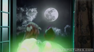 Wicked - Keira Nicole gets pounded by Peter Pan