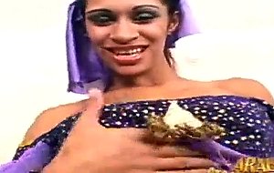 Emanuelle diniz arab street hooker