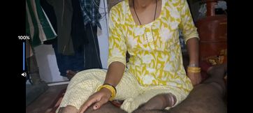 Desi Indian village girl sucking dick till cum in mouth