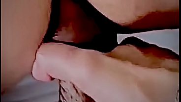 Hombre heterosexual es prostituto por placer y se lo cogen a pelo