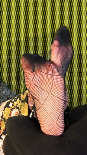 Fishnet Fembro JOI