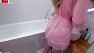 Blonde Bombshell Stepsister Sucks My Dick to Orgasm Again