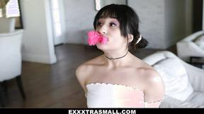 ”EXXXTRA SMALL Evidence - Isabella Nice”