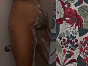 Shower twerk session