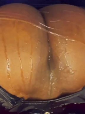 Masturbating My Oiled Ass