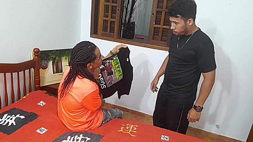 Casal mR doutor está esposa Laurinha alici foi me fazer uma visita e rolou muito sexo gostoso no sexo anal a 3 ela adora porá na boca