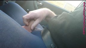 nylonjunge in blauer feinstrumpfhose im auto 2 ** fan video 12 **