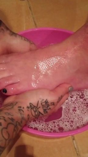 Foot washing for tattooed women 2