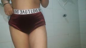 South Indian Girl with Big Ass Twerking