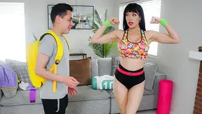Curvy girl rides massive dick after skipping her fucking workout for hot sex instead