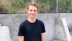 Juicy Bubble Booty Meets Raw Dick Under the Trees – CzechHunter 18+