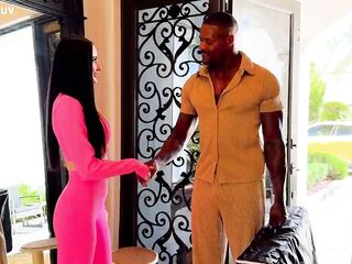 Jason Luv V Violet Voss. Breathtaking Sweetheart Snatch Stretched By The Masseuse