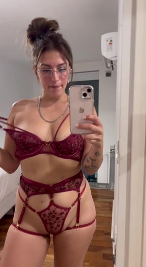 Natural big-titted milf with cute boobs