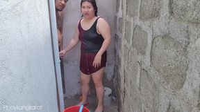 Filipina outdoor bath freak gets nailed raw