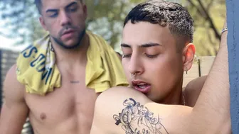 Hunk taxi driver Fer Froma fucks Latino Uriel Simon in the park