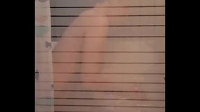 Coucou mes ch&eacute_ris Je t'_emm&egrave_ne sous ma douche ce matin Belle journ&eacute_e et ...