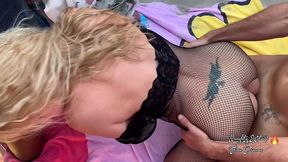 sexe, fellations et douches de sperme voici pour ce jour une video bien chaude...