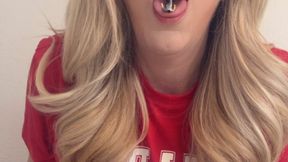 Giantess “Ghosts” You