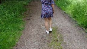 Fast handjob and public pee POV