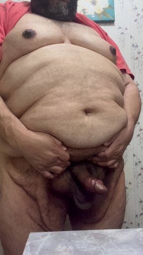 Amateur dude gets his cock sucked by a willing partner