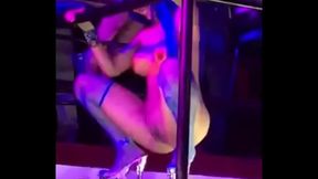 Bailarina puta en disco