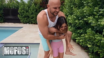 Violet Gems Gets A Taste Of JMac&#039_s Cock By The Pool Before They Go Inside For A Rough Fuck Session - Mofos