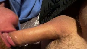 Afternoon pecker gets some attention